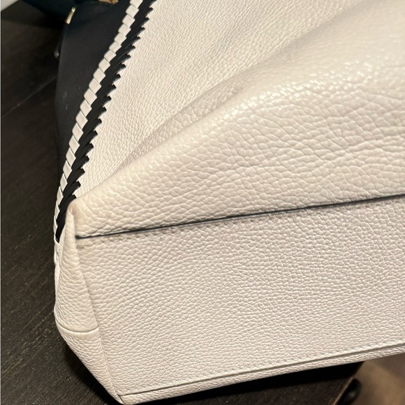 Michael Kors Karson Handbag/Shoulderbag-Good Preowned Condition!! - Picture 12 of 13